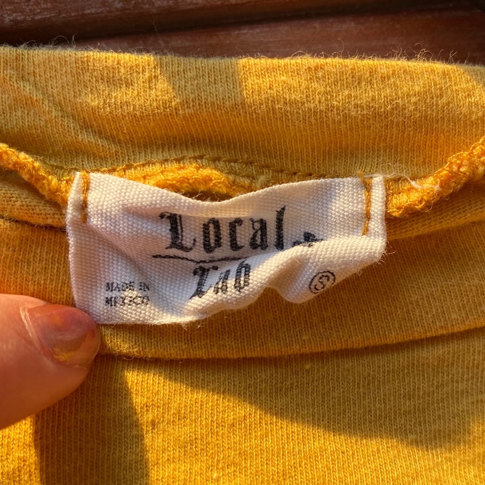 TLong Sleeve Crop Top - Picture 3 of 3